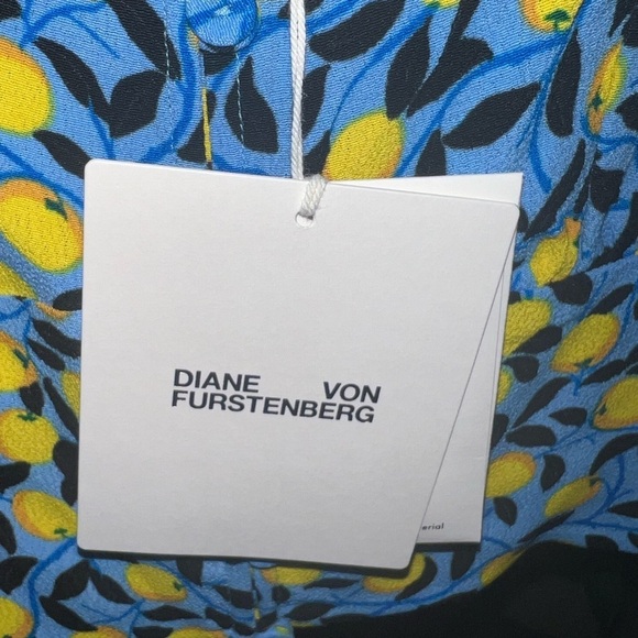 DIANE VON FURSTENBERG NWT Dover Top Nectarine Medium Sky Blue Top Size 14 - Picture 6 of 9
